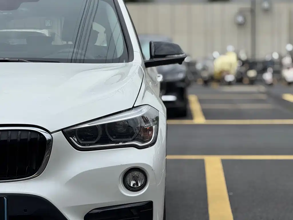 BMW X1 2016 — фото 25
