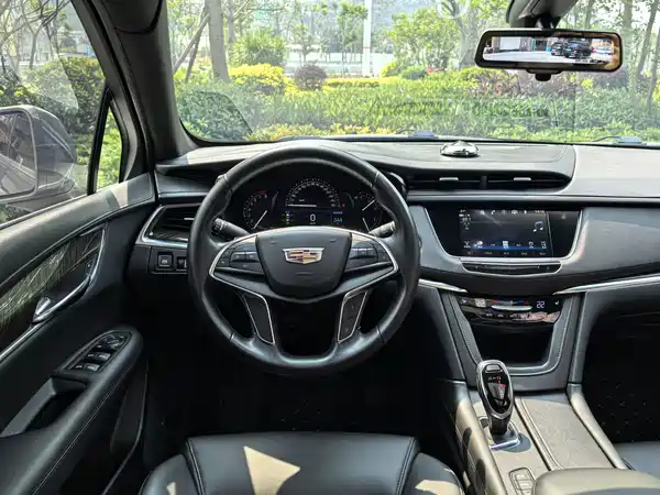 Cadillac XT5 2018