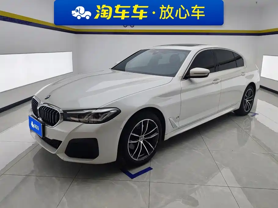 BMW 5 Series 2021