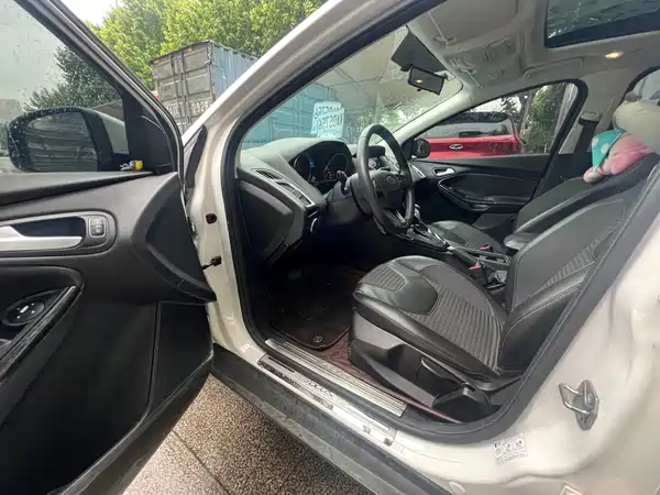Ford Focus 2016