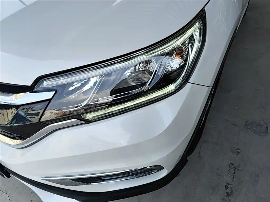 Honda CR-V 2015 — фото 24