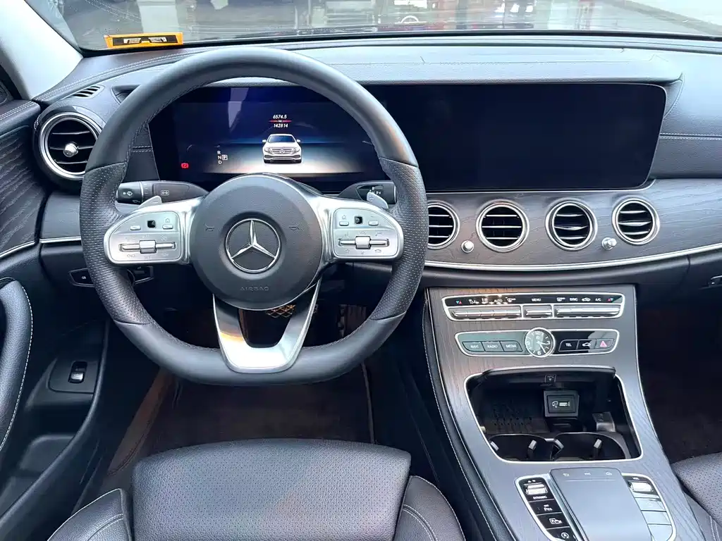 Mercedes-Benz E-Class 2020 — фото 8