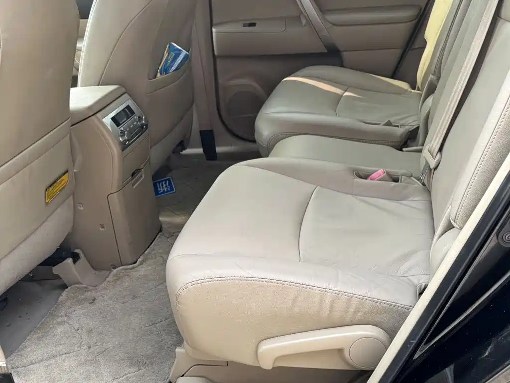 Toyota Highlander 2014 — фото 17