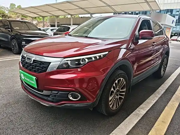 Qoros 5 2018