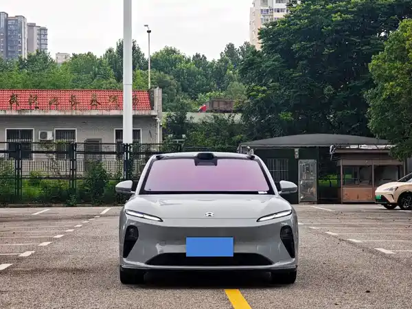 NIO ET5T 2024