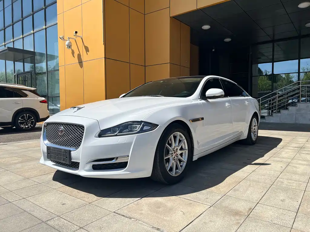 Jaguar XJ 2018