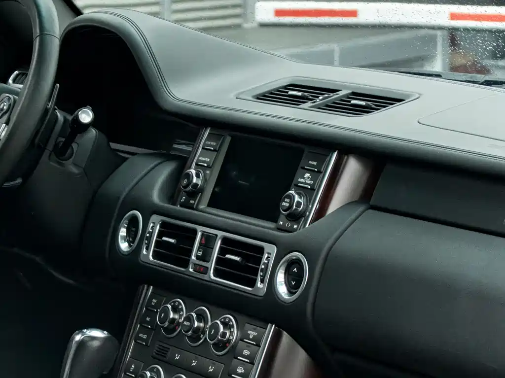Land Rover Range Rover 2013 — фото 11