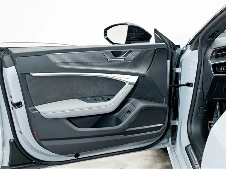 Audi A7L 2026 — фото 17