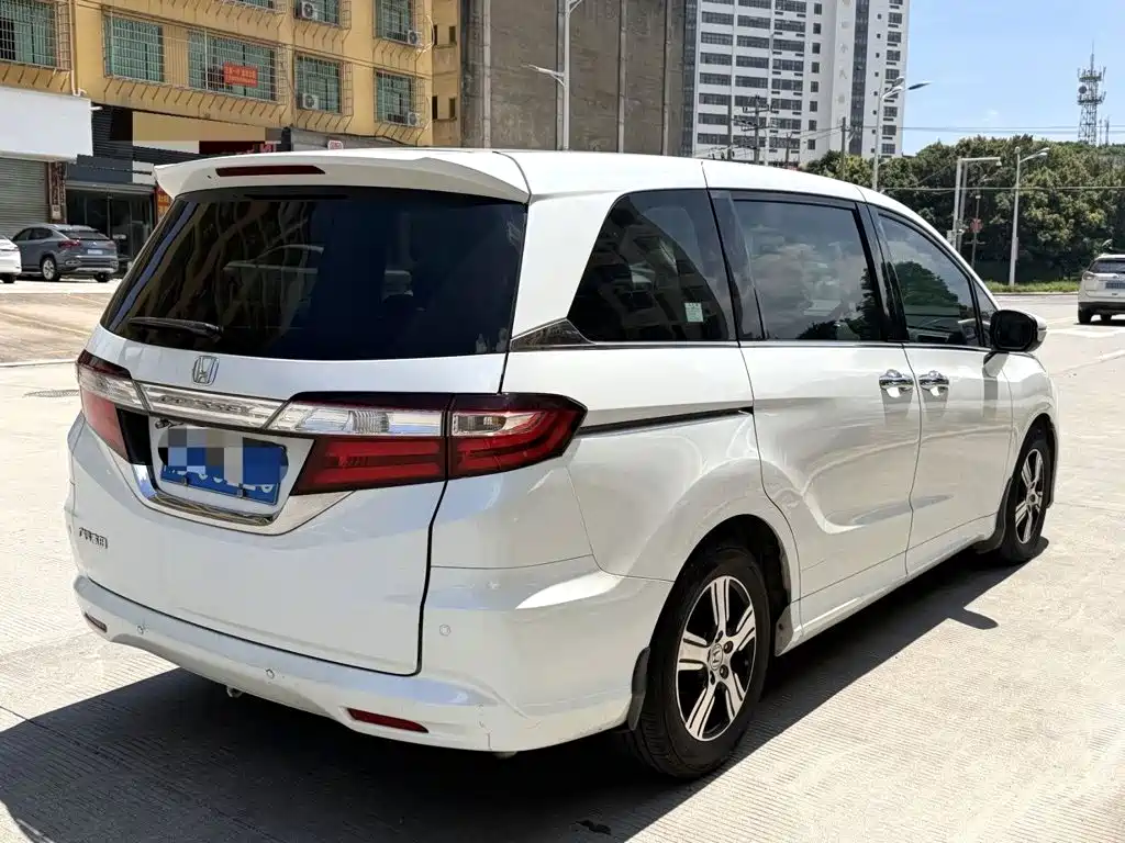 Honda Odyssey 2016