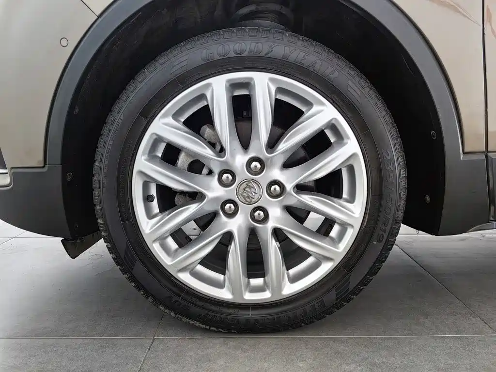 Buick Envision Plus 2018 — фото 17