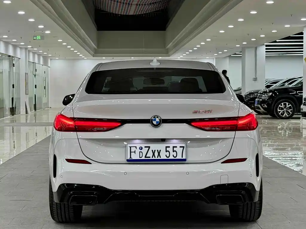 BMW 2 Series 2022 — фото 9