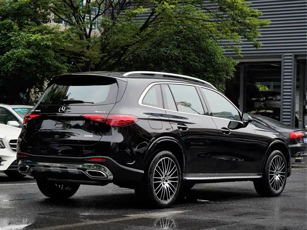 Mercedes-Benz GLC 2023 — фото 4