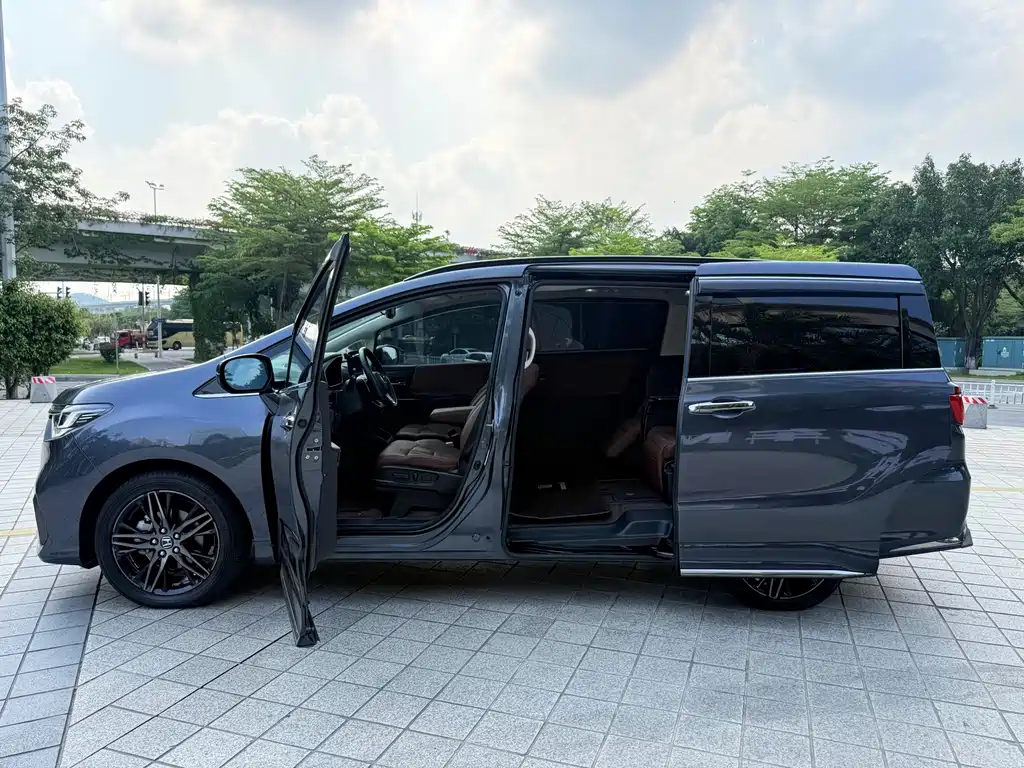Honda Odyssey 2022 — фото 14