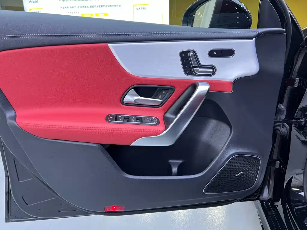 Mercedes-Benz A-Class AMG 2023 — фото 20
