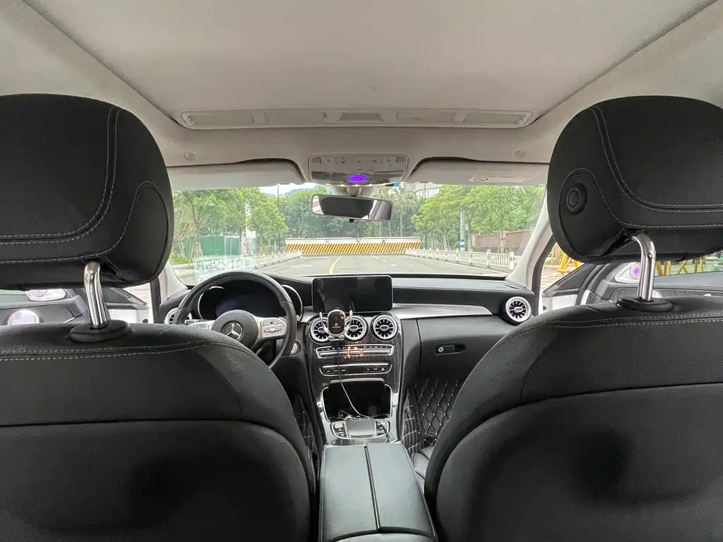 Mercedes-Benz C-Class 2020 — фото 12