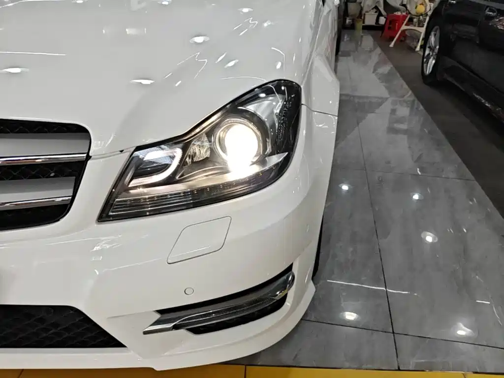 Mercedes-Benz C-Class 2015 — фото 18