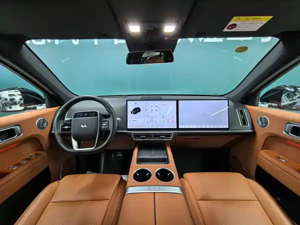 Li Auto L7 2025