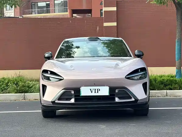 Xiaomi YU7 2025