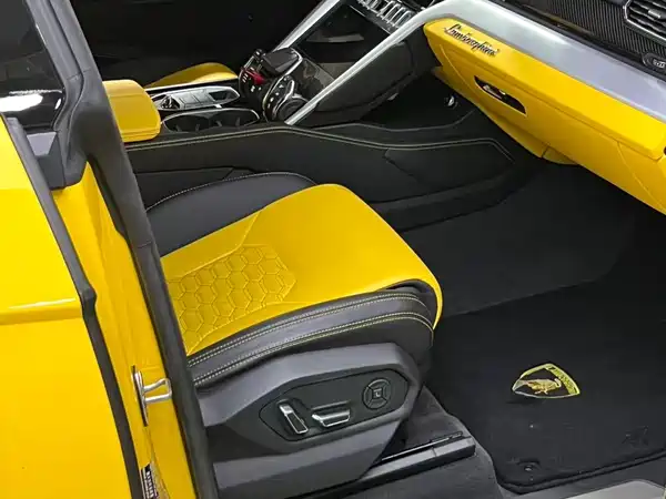 Lamborghini Urus 2022