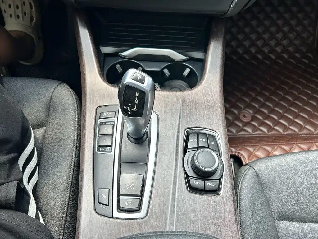BMW X3 2016 — фото 11