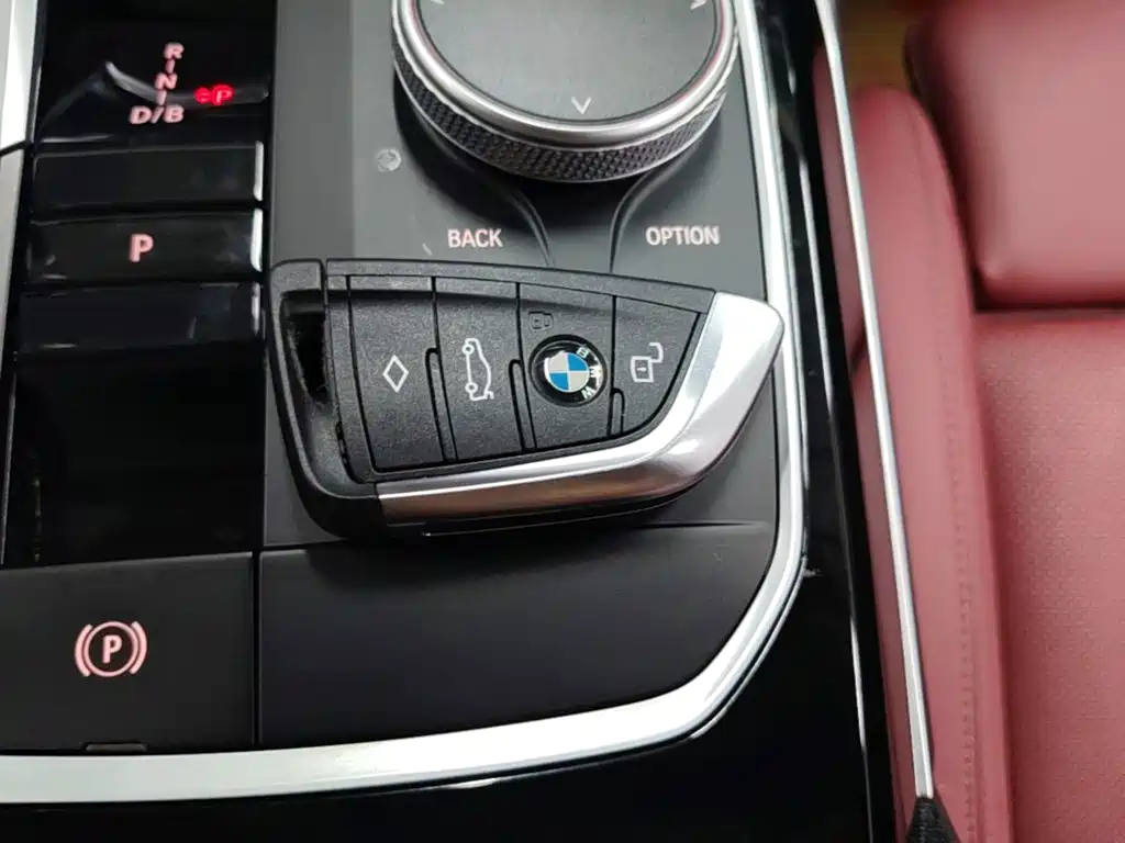 BMW i3 2023 — фото 9