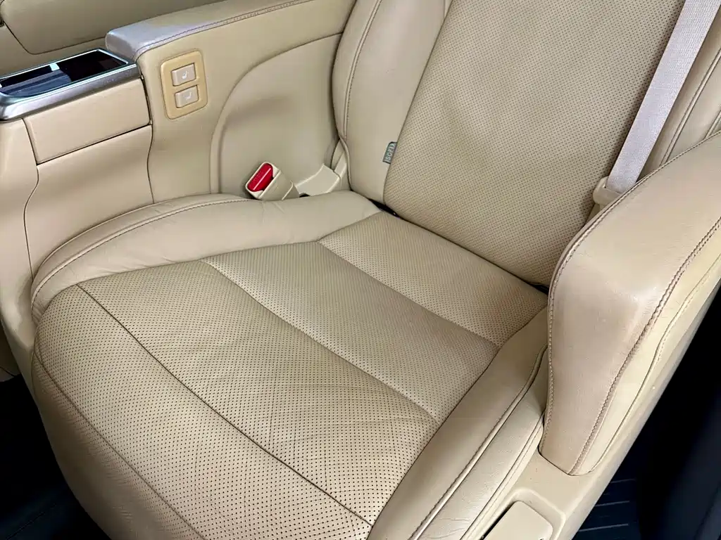 Toyota Alphard 2016 — фото 38