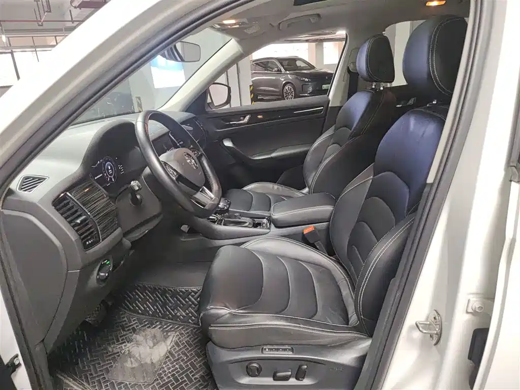 Skoda Kodiaq 2022 — фото 11
