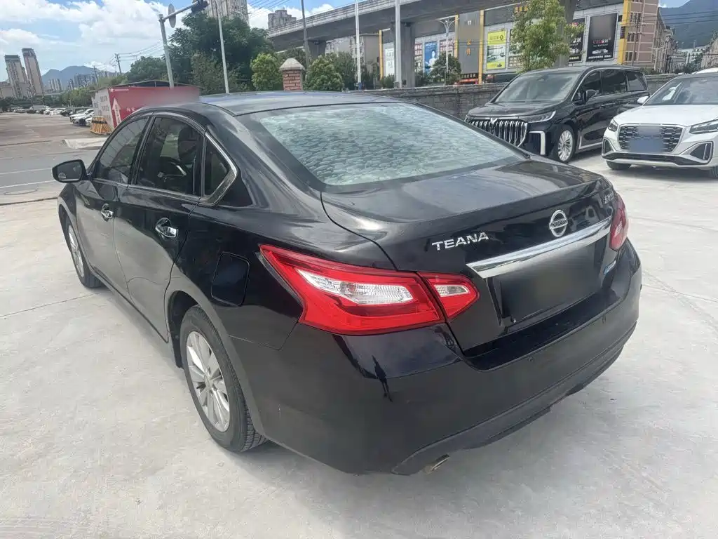 Nissan Teana 2018 — фото 10