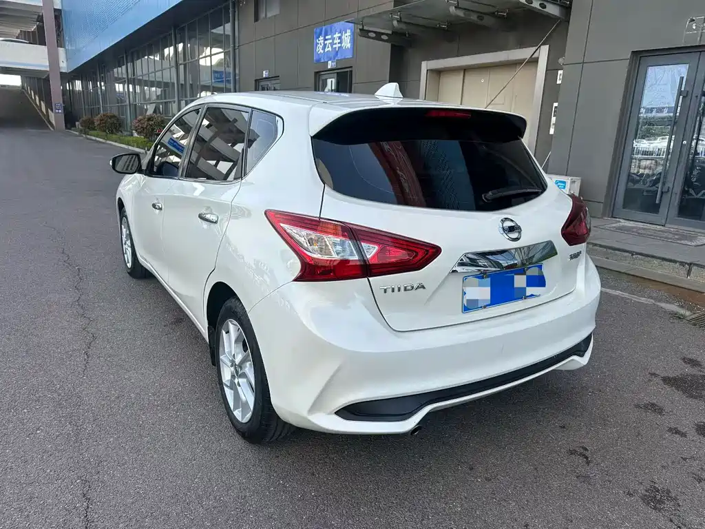 Nissan Tiida 2020