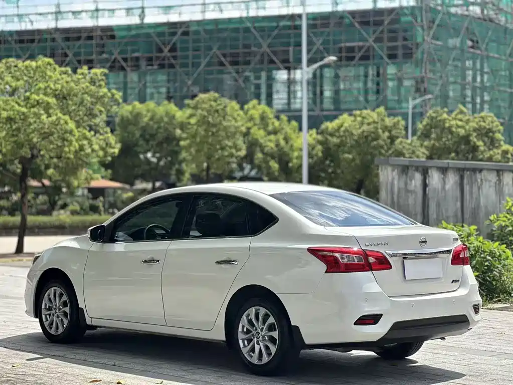 Nissan Sylphy 2018 — фото 7
