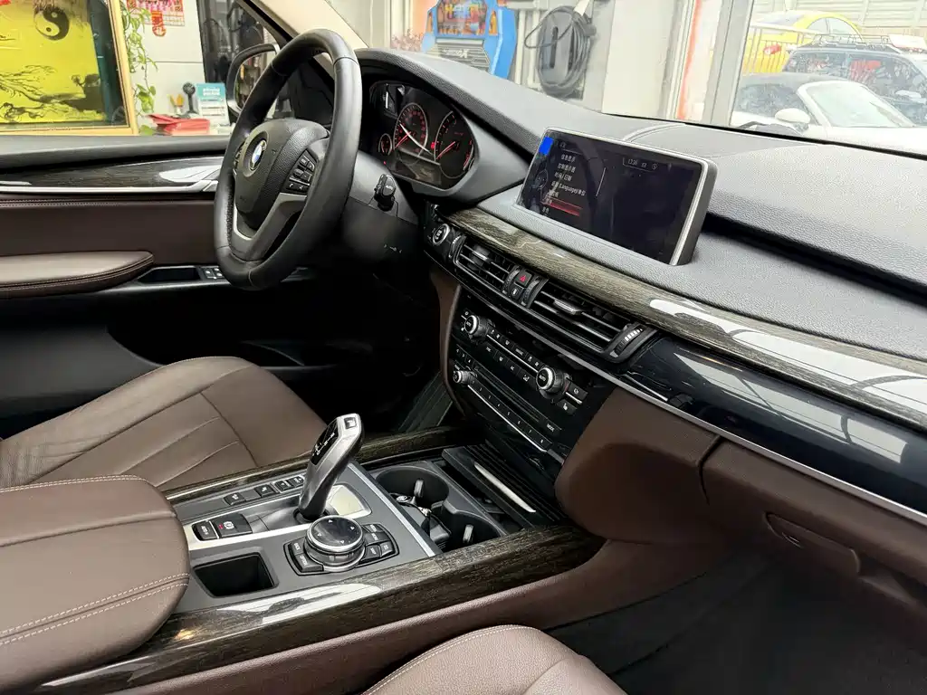 BMW X5 2014 — фото 10