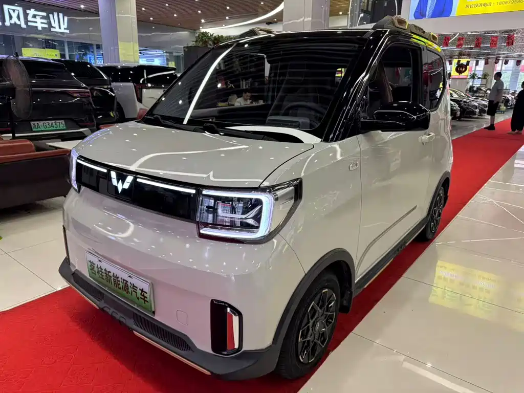 Wuling MINIEV 2022 — фото 1