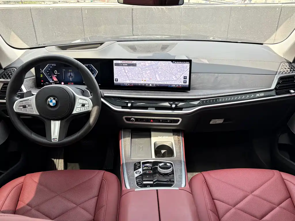 BMW X5 2025 — фото 18