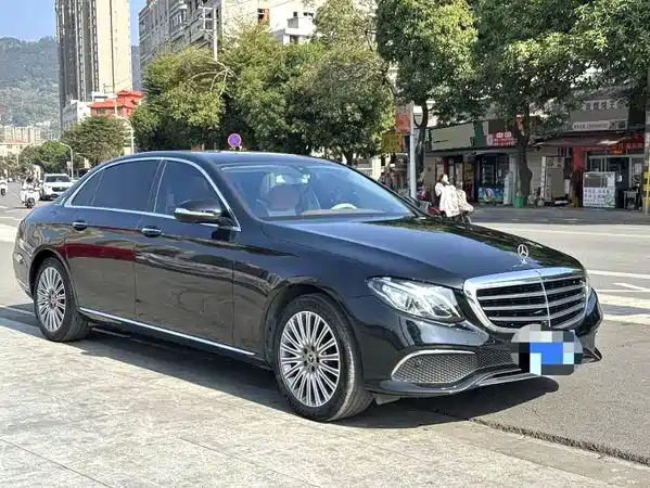 Mercedes-Benz E-Class 2020