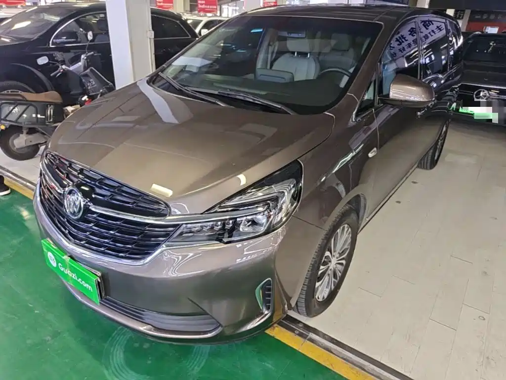 Buick GL8 2021