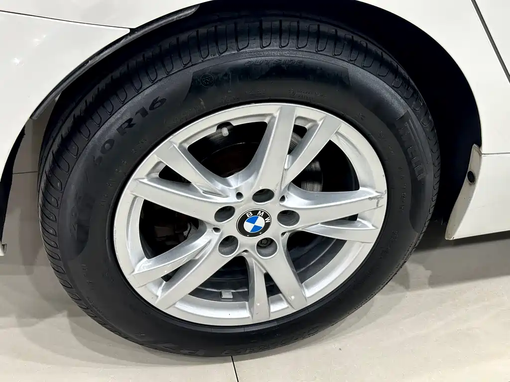 BMW 2 Series Gran Tourer 2015 — фото 24
