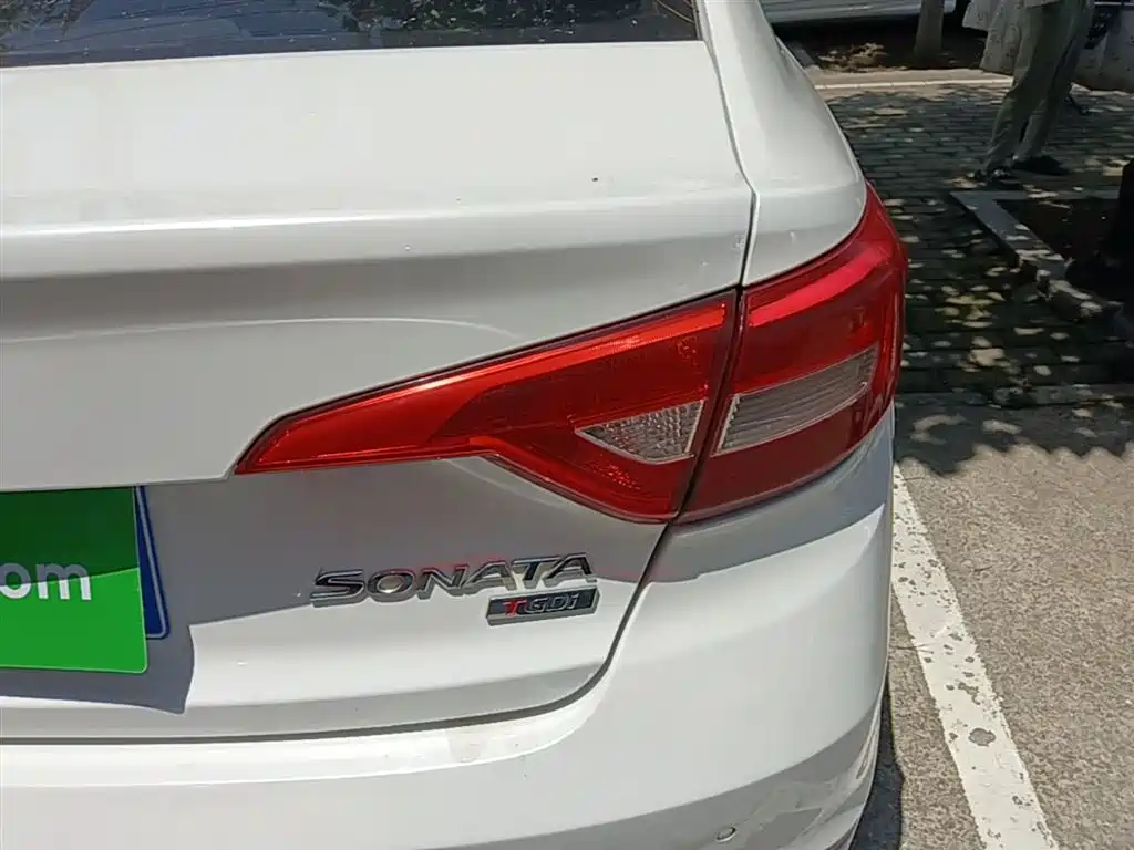 Hyundai Sonata 2017 — фото 8
