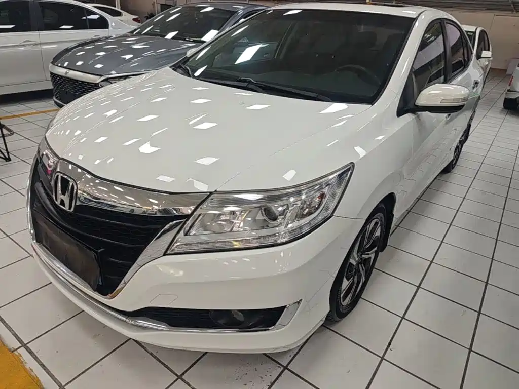Honda Crider 2016