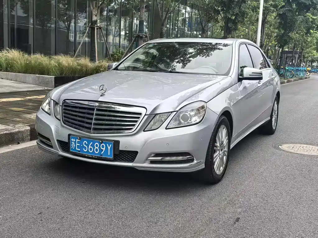 Mercedes-Benz E-Class 2013