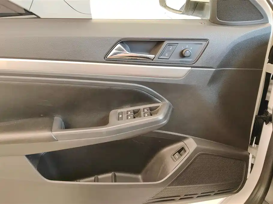 Volkswagen Lavida 2021