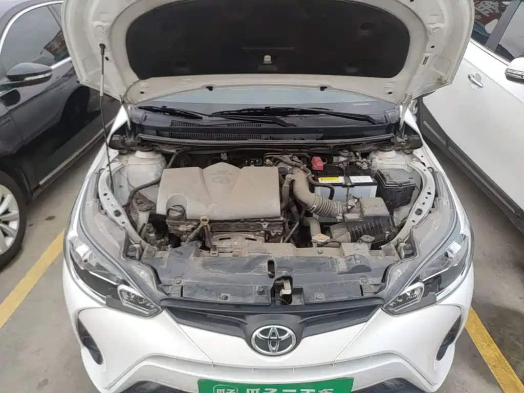 Toyota Yaris L 2017 — фото 20