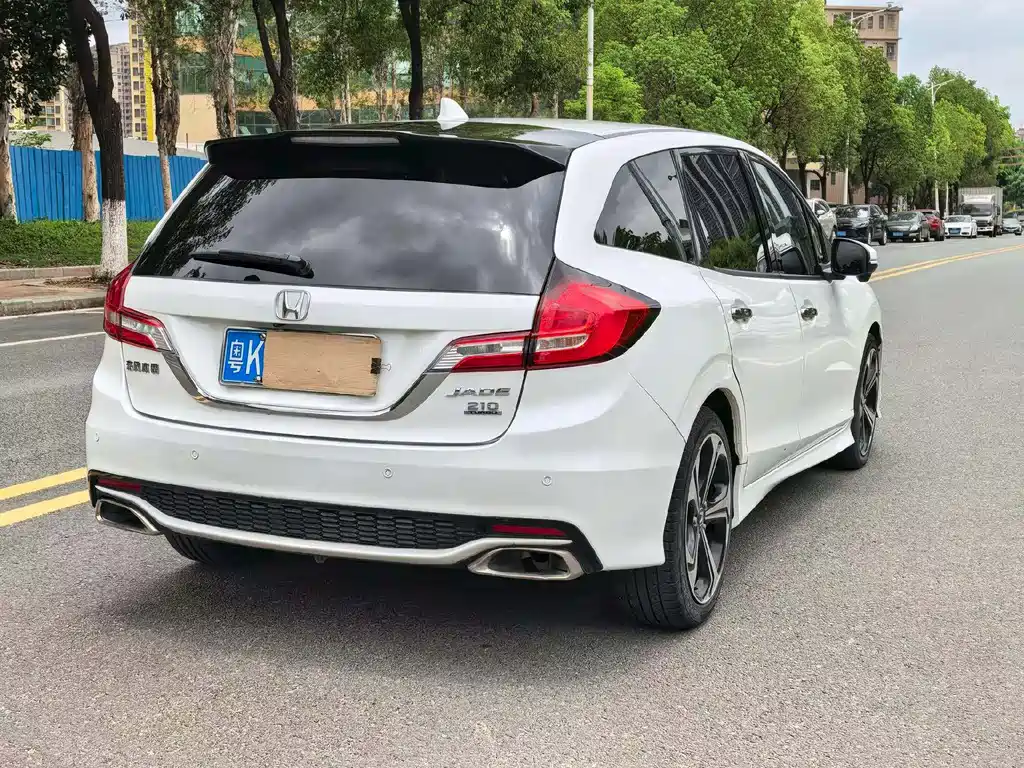 Honda Jade 2018 — фото 4