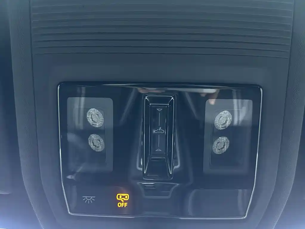 Volkswagen Golf 2022 — фото 18