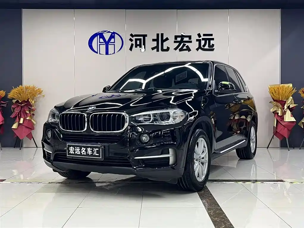 BMW X5 2018 — фото 1