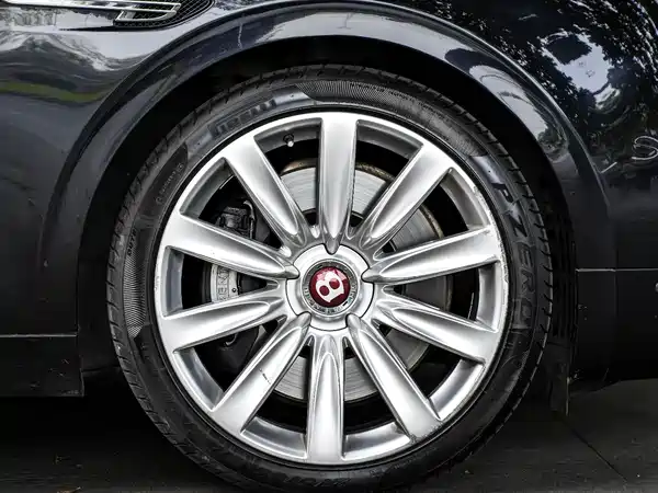 Bentley Flying Spur 2017
