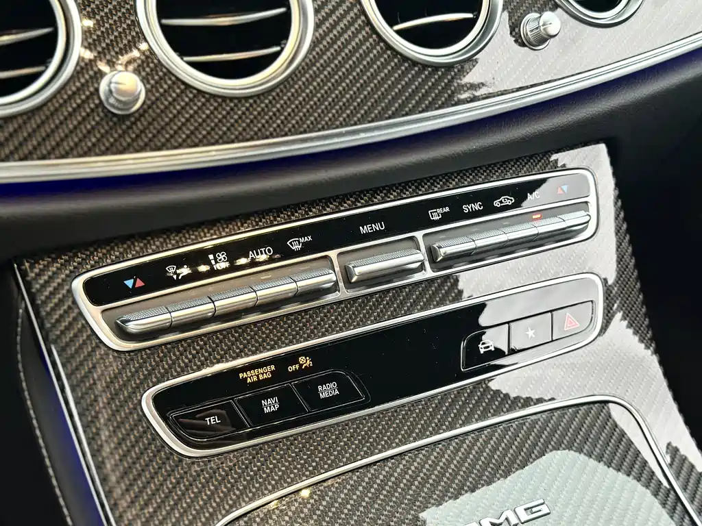 Mercedes-Benz E-Class AMG 2021 — фото 9