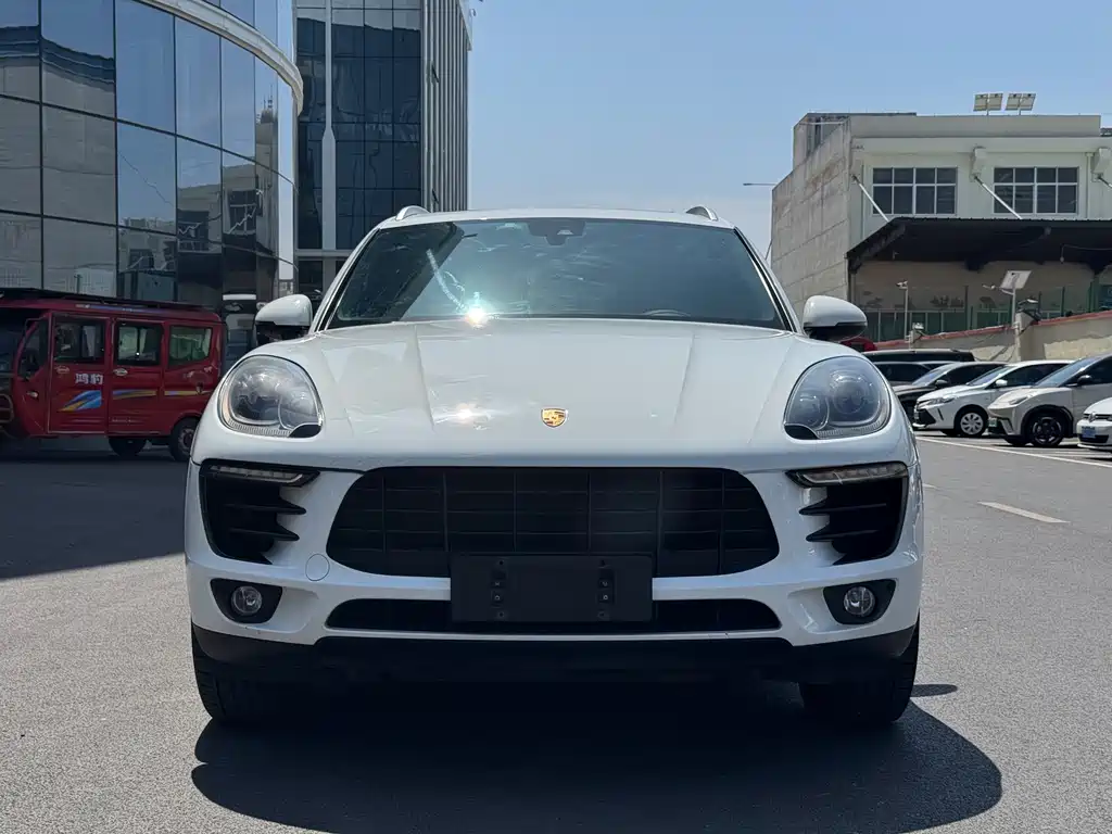Porsche Macan 2017 — фото 2