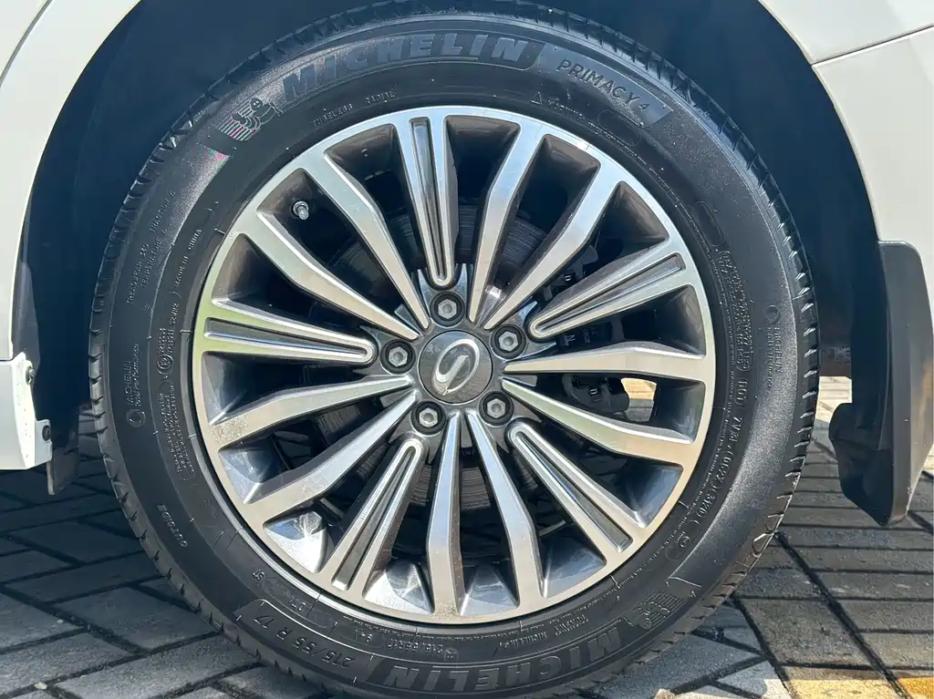 GAC Motor Trumpchi M6 2020 — фото 10
