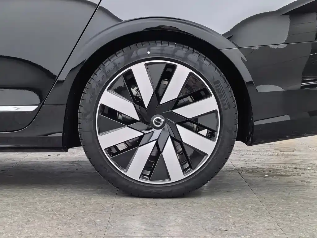 Volvo S90 PHEV 2024 — фото 10