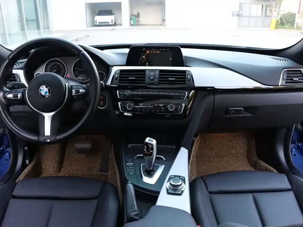 BMW 3 Series GT 2018